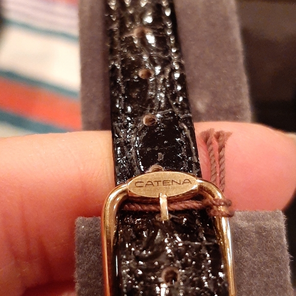 New Catena Vintage Women watch